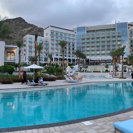Ocean Mountain View Apartment At The Address Fujairah Bagian luar foto